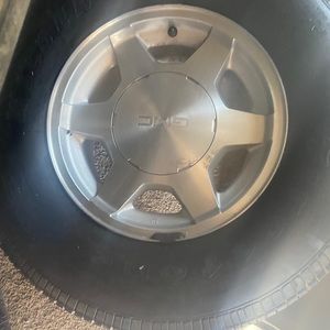 4 tires tires 16” With GMC rims
